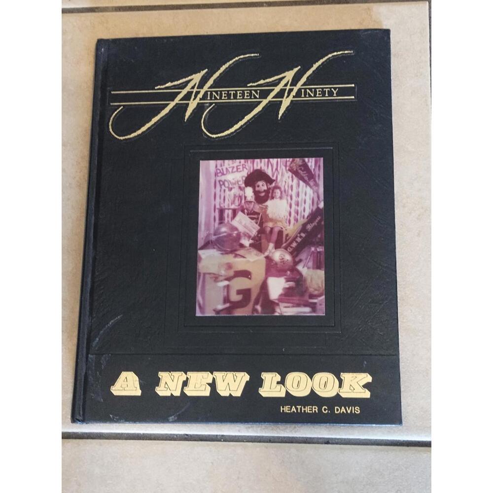 1990 Golden West high School‎ yearbook